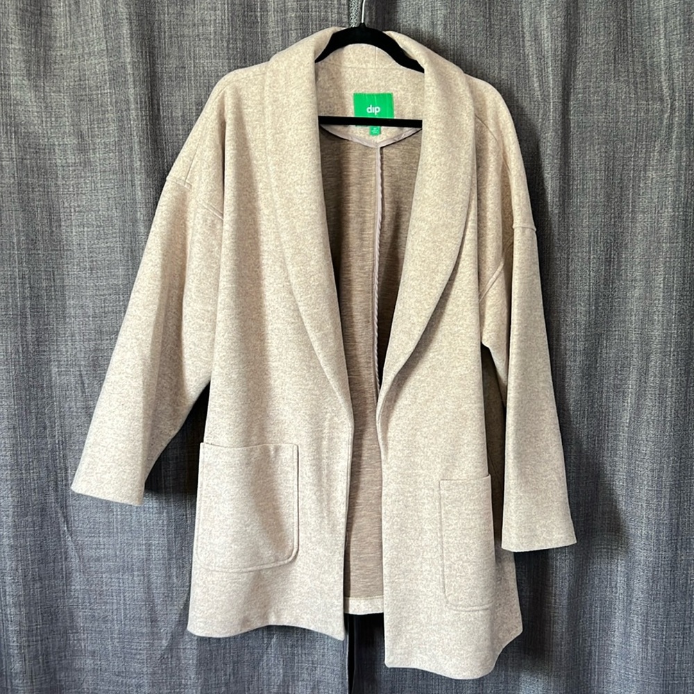 Dip beige open front coat size 2X